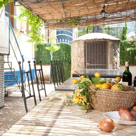 Appartamento La Polesana Sorrento Esterno foto