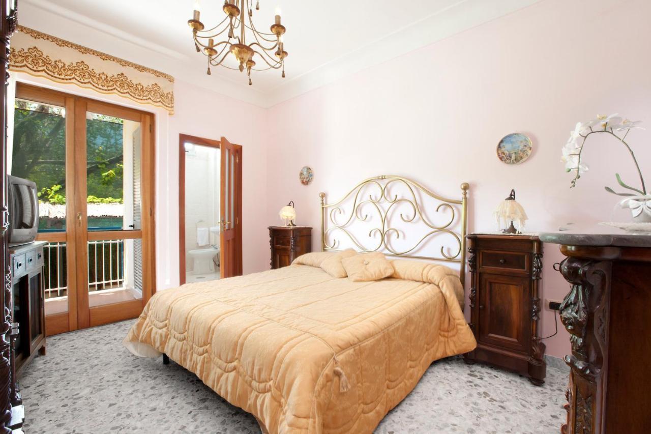 Appartamento La Polesana Sorrento Esterno foto