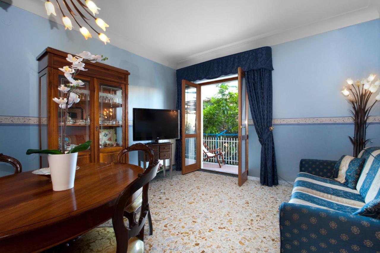 Appartamento La Polesana Sorrento Esterno foto